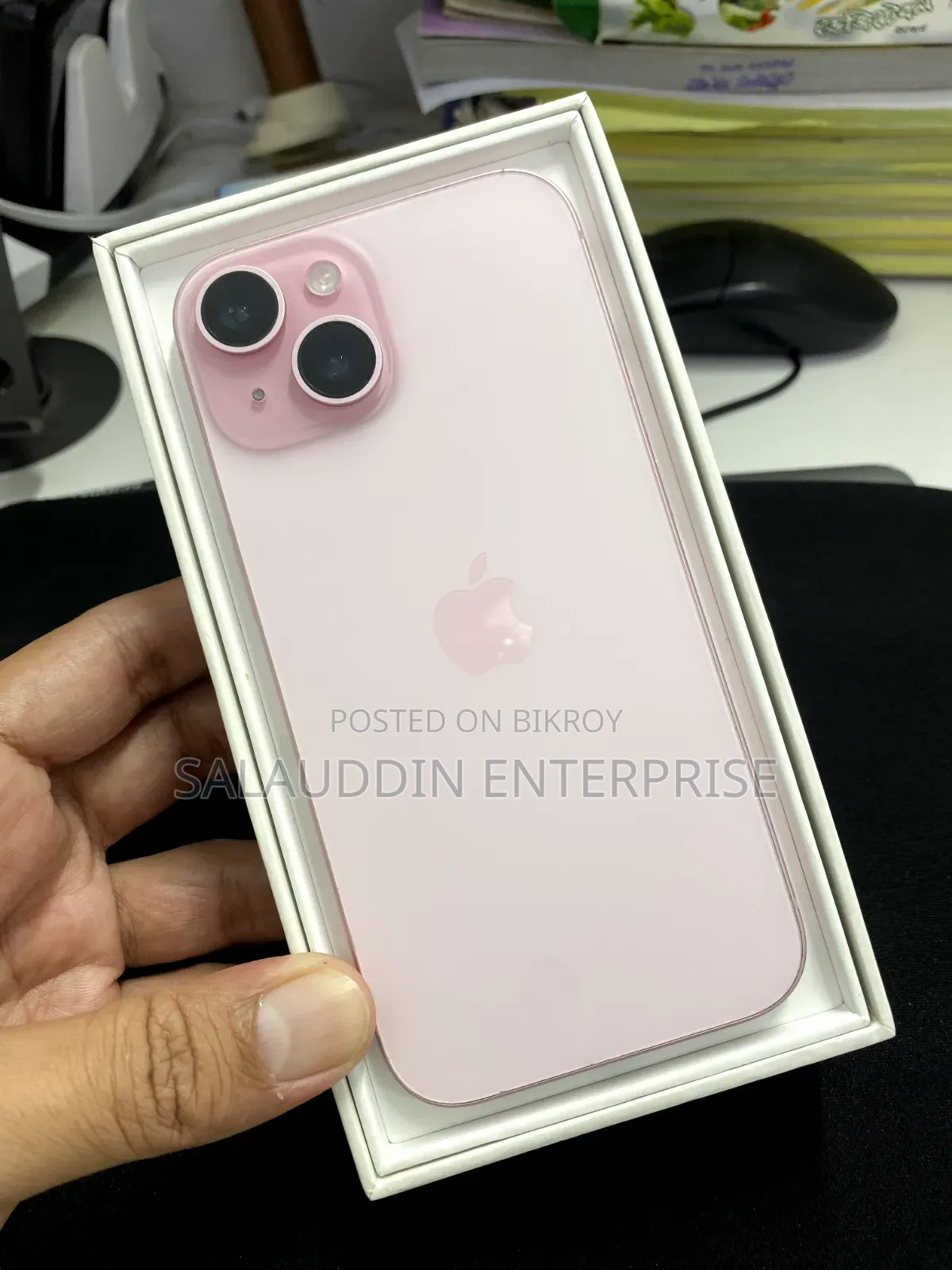 Apple iPhone 15 128 GB Pink