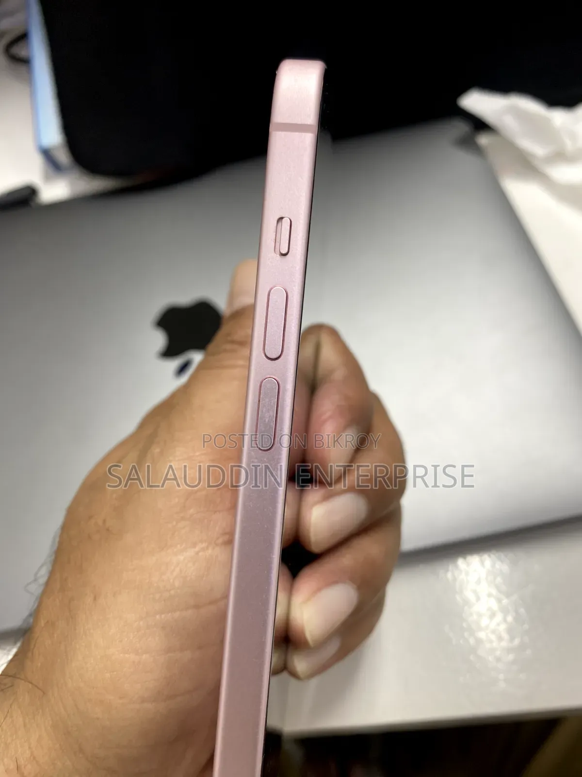 Apple iPhone 15 128 GB Pink