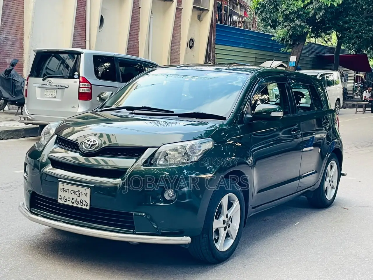 New Toyota IST 2011 Green