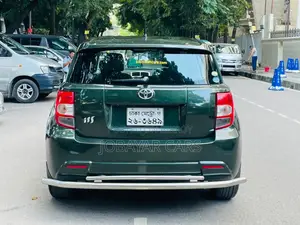 New Toyota IST 2011 Green