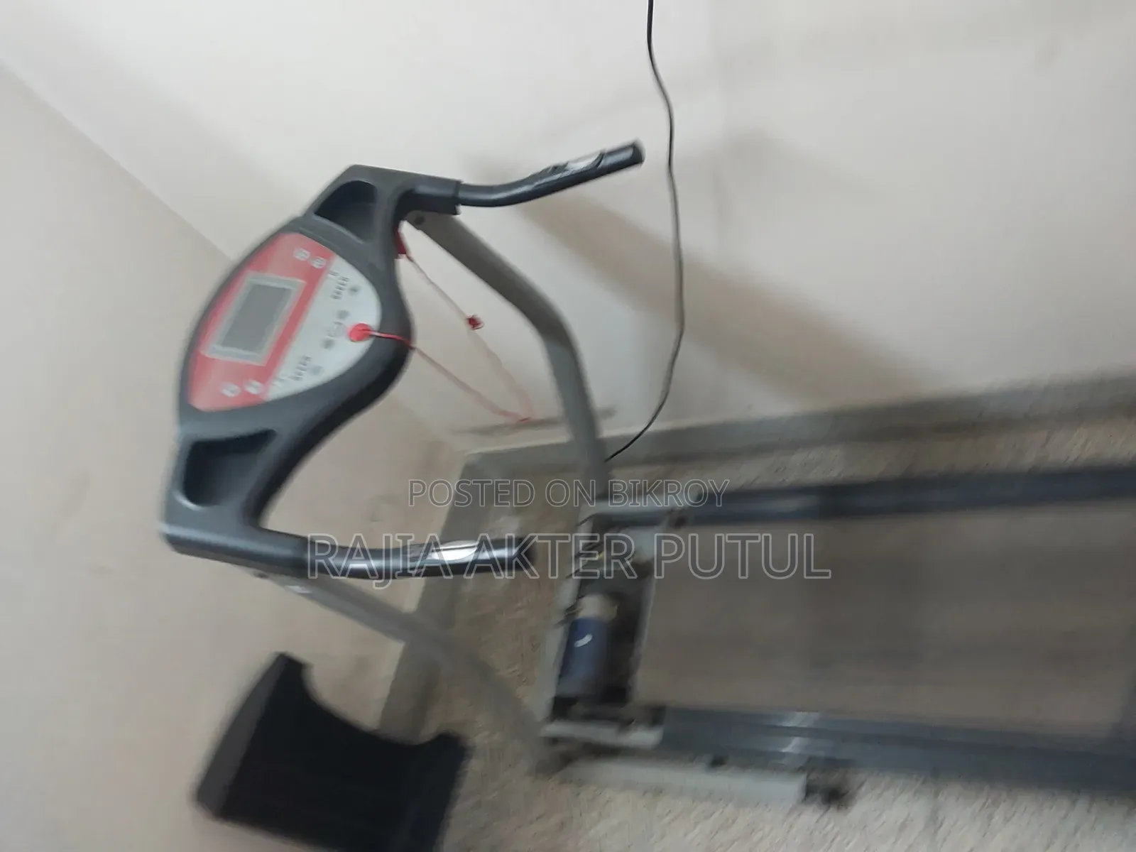 Treadmill by Jada