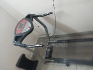 Treadmill by Jada