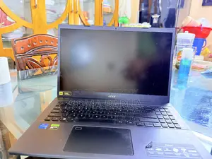 New Laptop Acer Aspire 7 16GB Intel Core i5 SSD 512GB