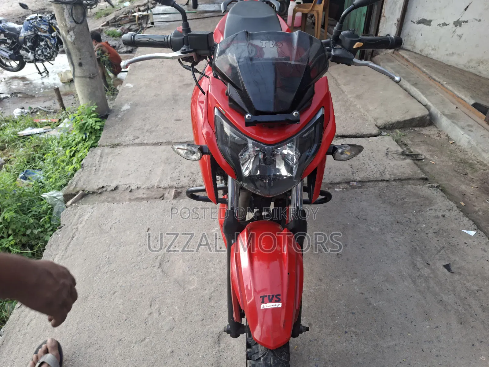 TVS Apache RTR 160 4V 2019 Red