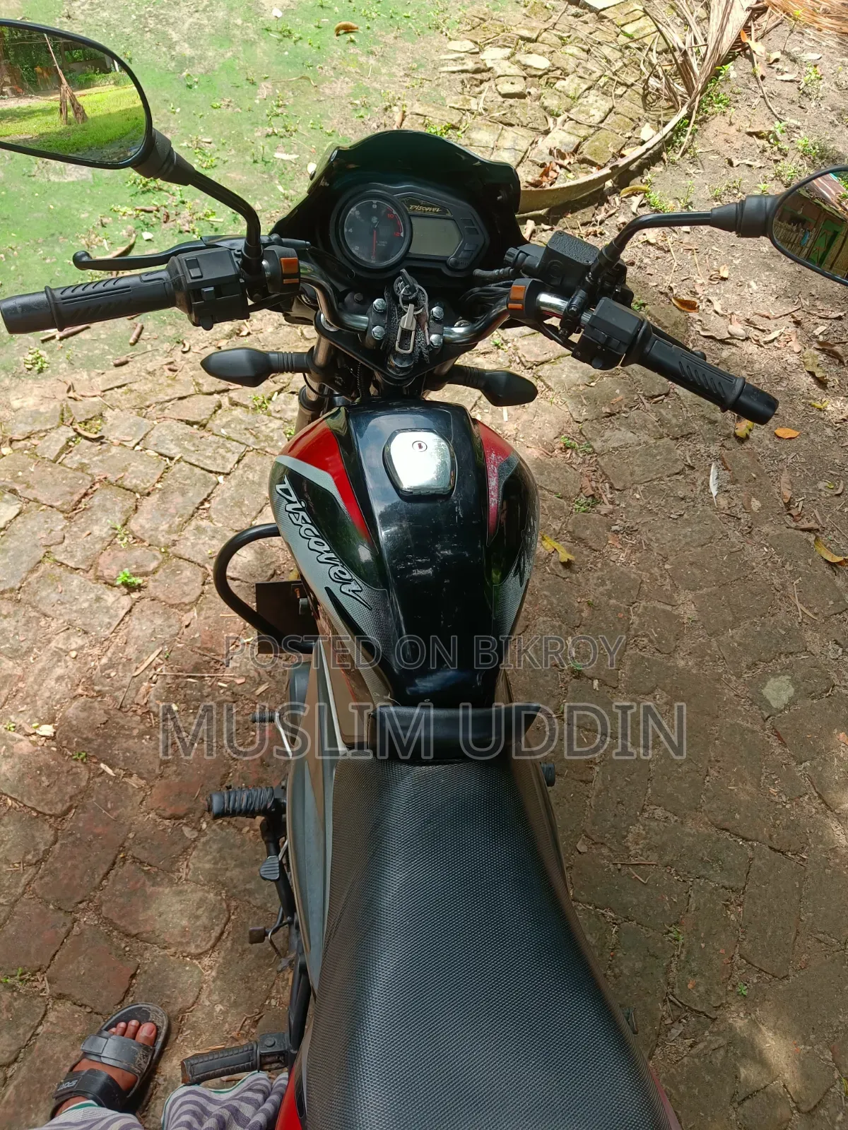 Bajaj Discover 125 2019 Black