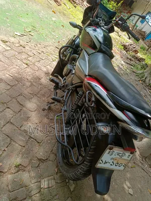 Bajaj Discover 125 2019 Black