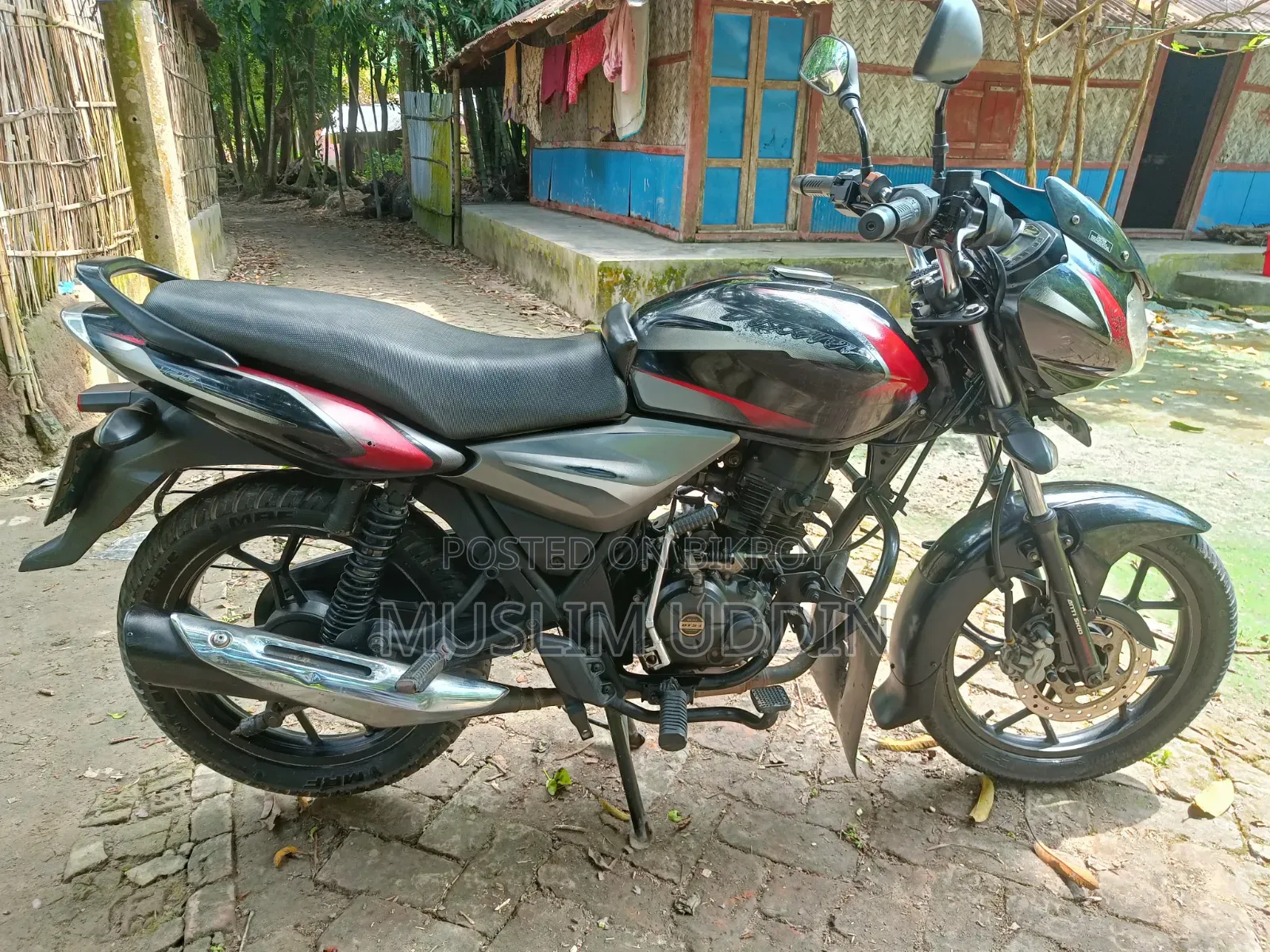 Bajaj Discover 125 2019 Black