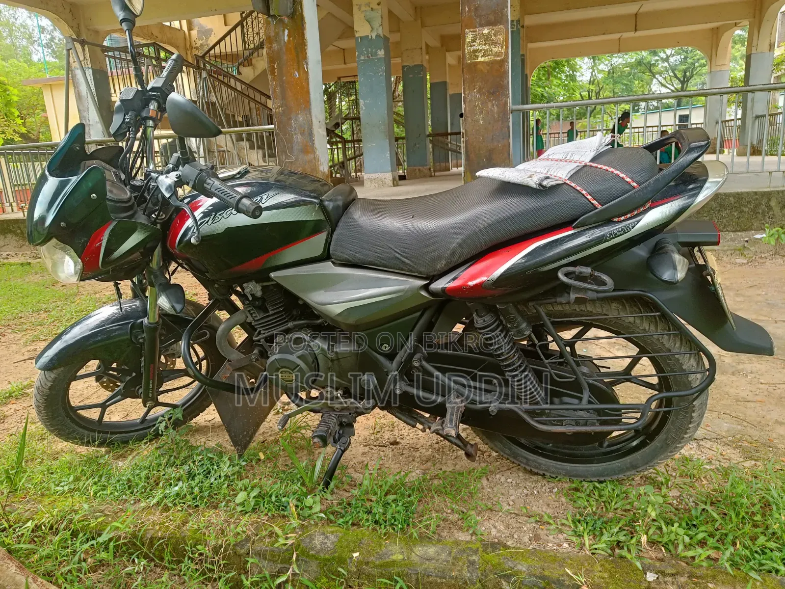 Bajaj Discover 125 2019 Black