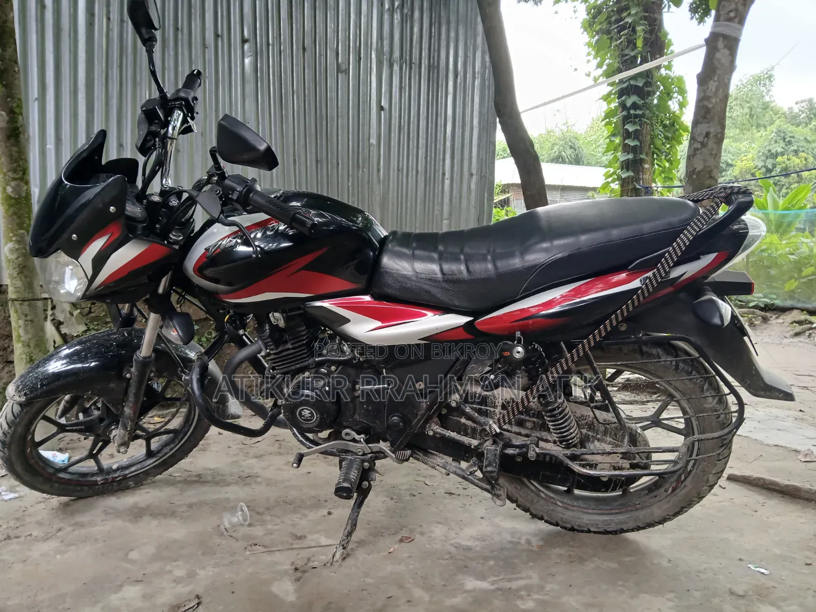 Bajaj Discover 125 2024 Black