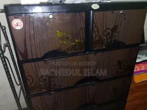 আরএফএল ওয়ার্ডরোব / প্লাস্টিক ওয়ার্ডরোব