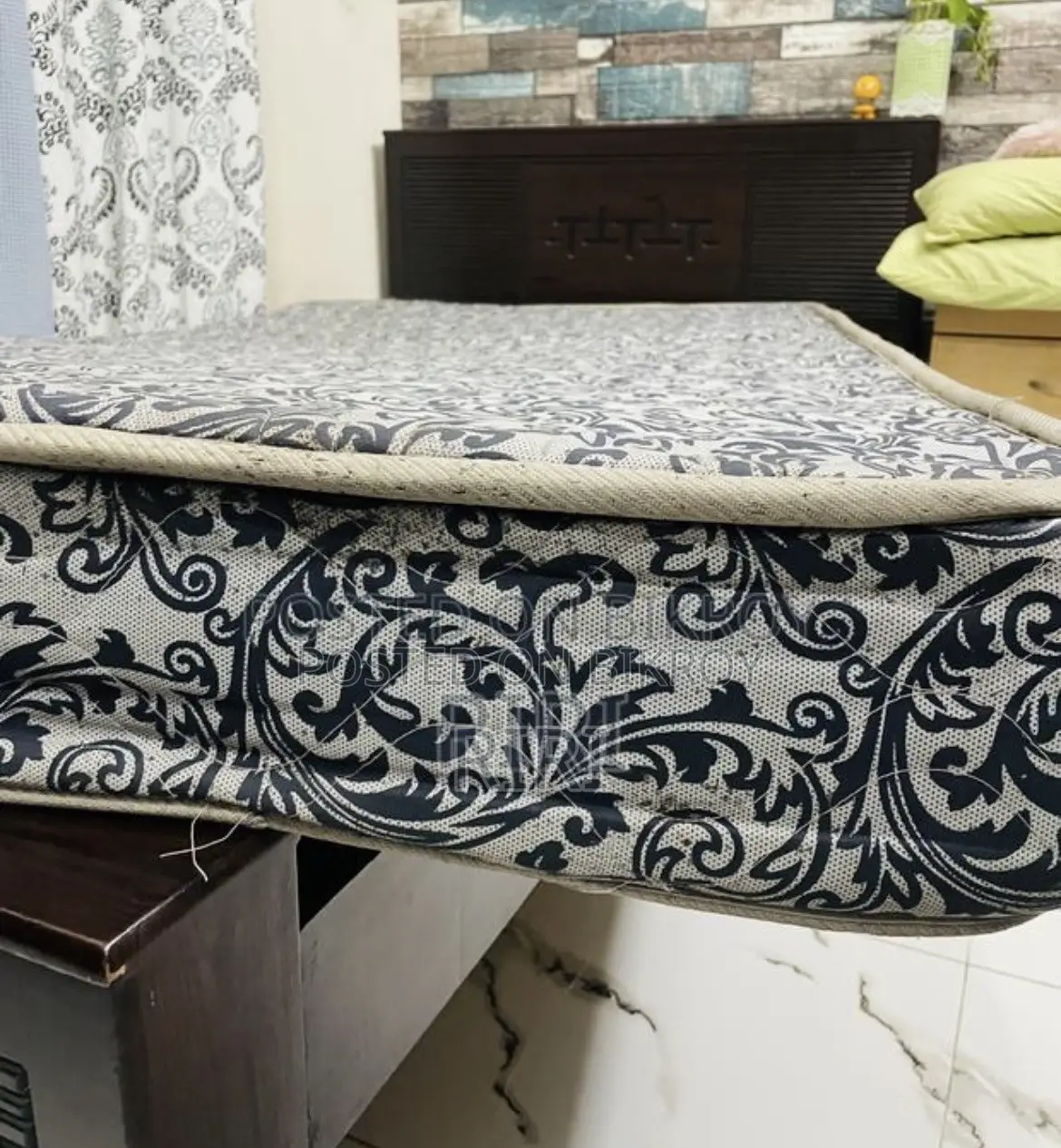 বেড ম্যাট্রেস