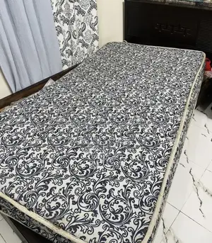 বেড ম্যাট্রেস