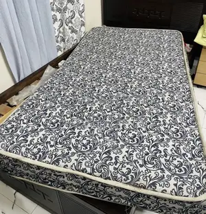 বেড ম্যাট্রেস