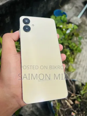 Samsung Galaxy A06 128 GB Gold
