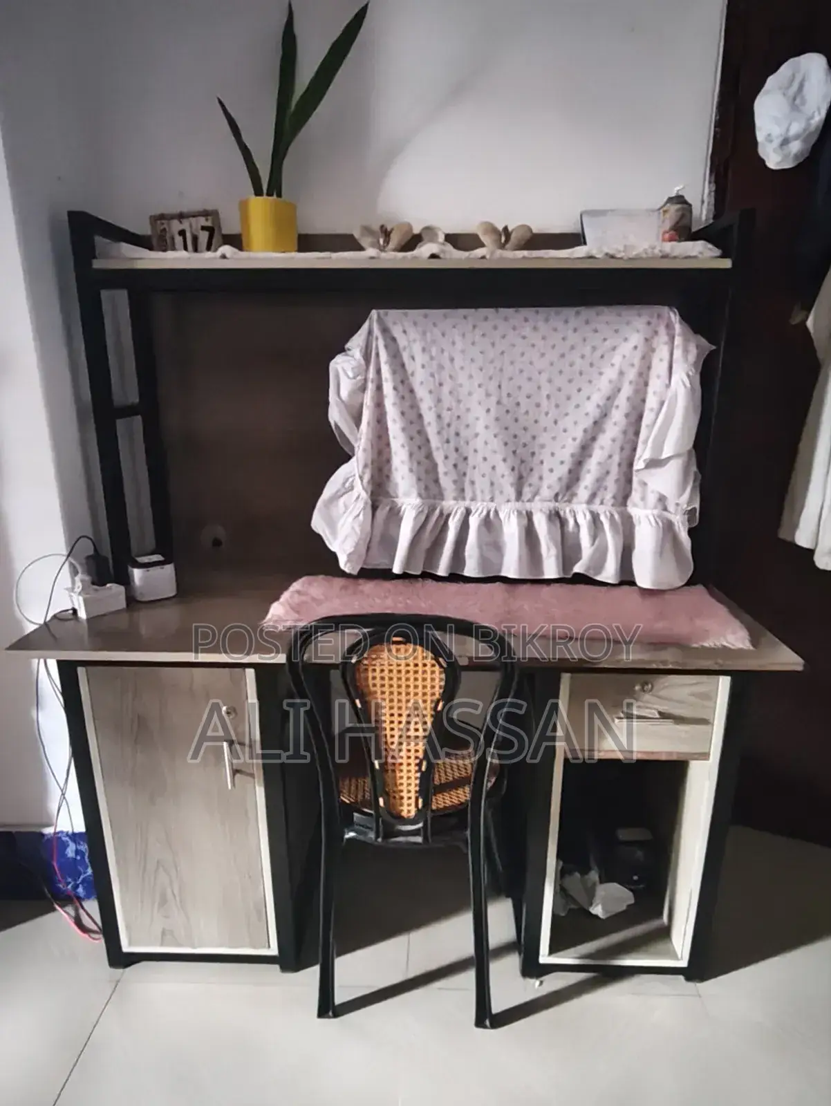 Computer Table