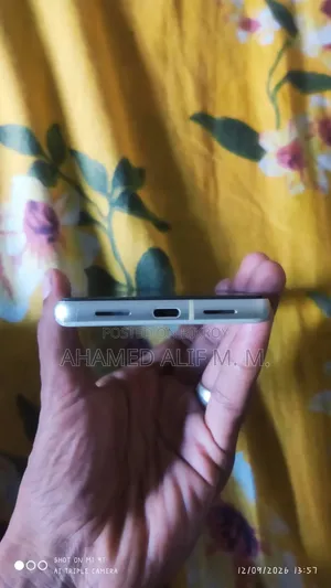 গুগল পিক্সেল ৭ ১২৮ জিবি গোল্ড