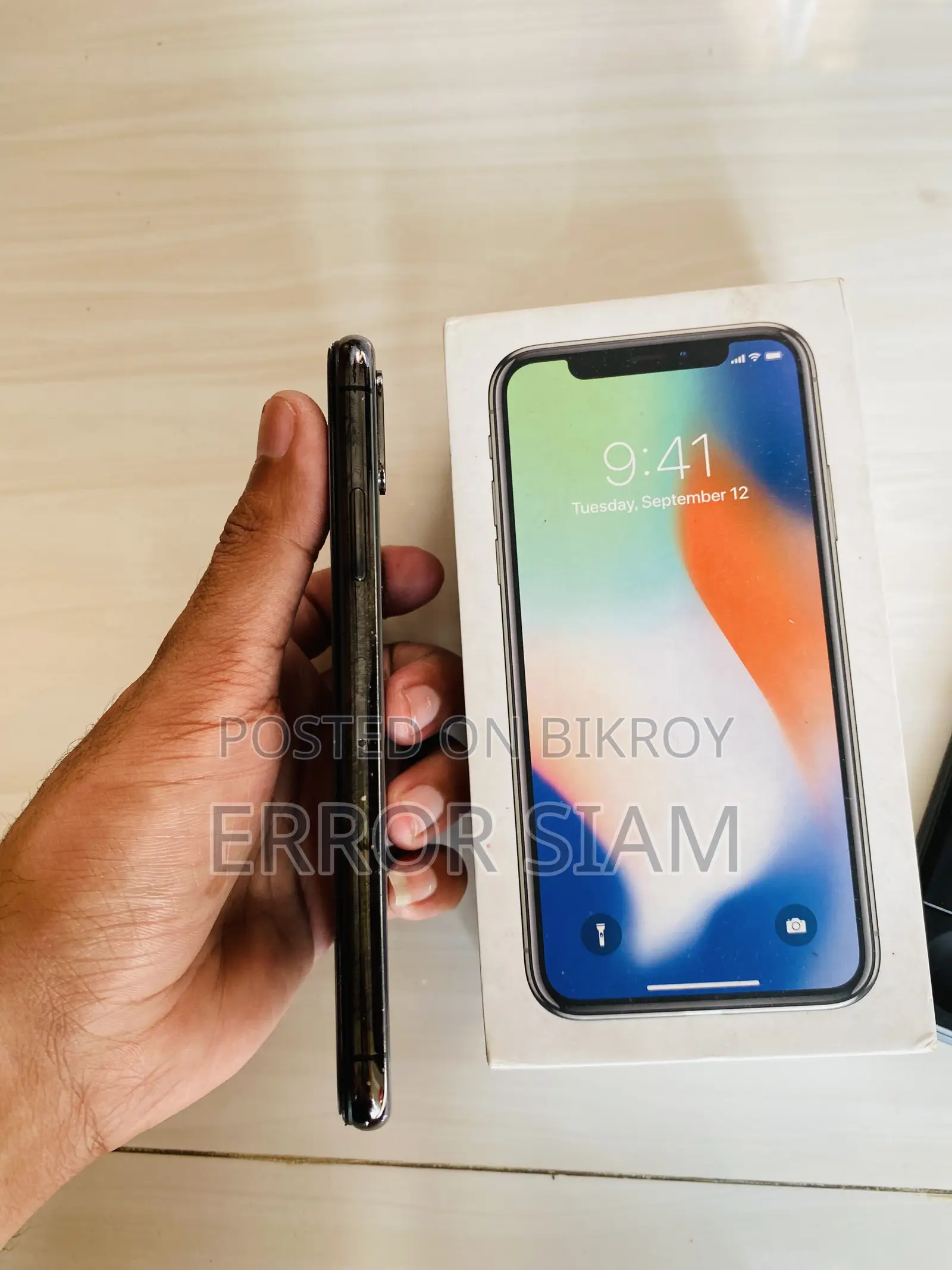 অ্যাপল আইফোন এক্স ৬৪ জিবি কালো