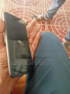 স্যামসাং গ্যালাক্সি এ১২ ৬৪ জিবি ব্ল্যাক
