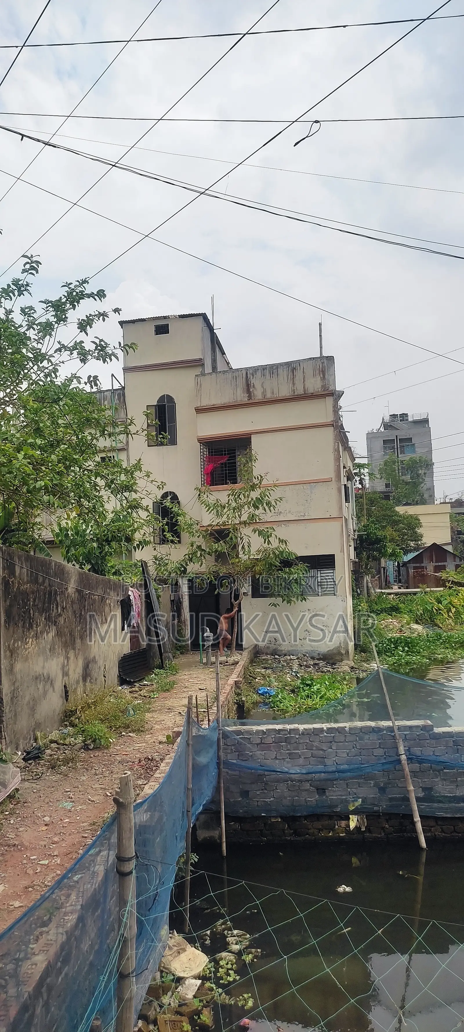 8-Bedroom House in 14/4, Demra for sale