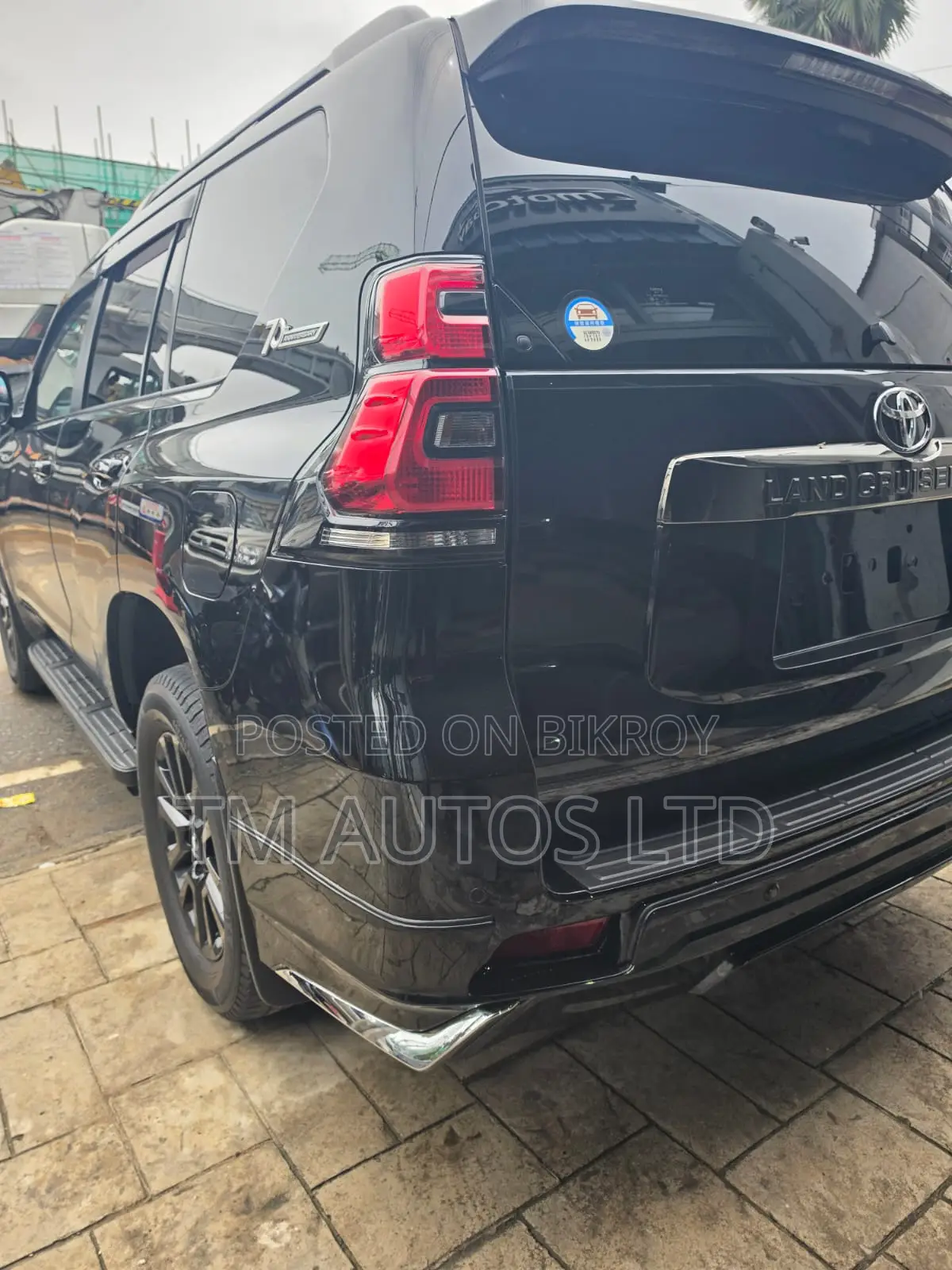 Toyota Land Cruiser Prado 2.7 2022 Black