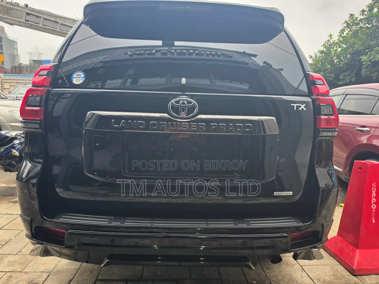 Toyota Land Cruiser Prado 2.7 2022 Black