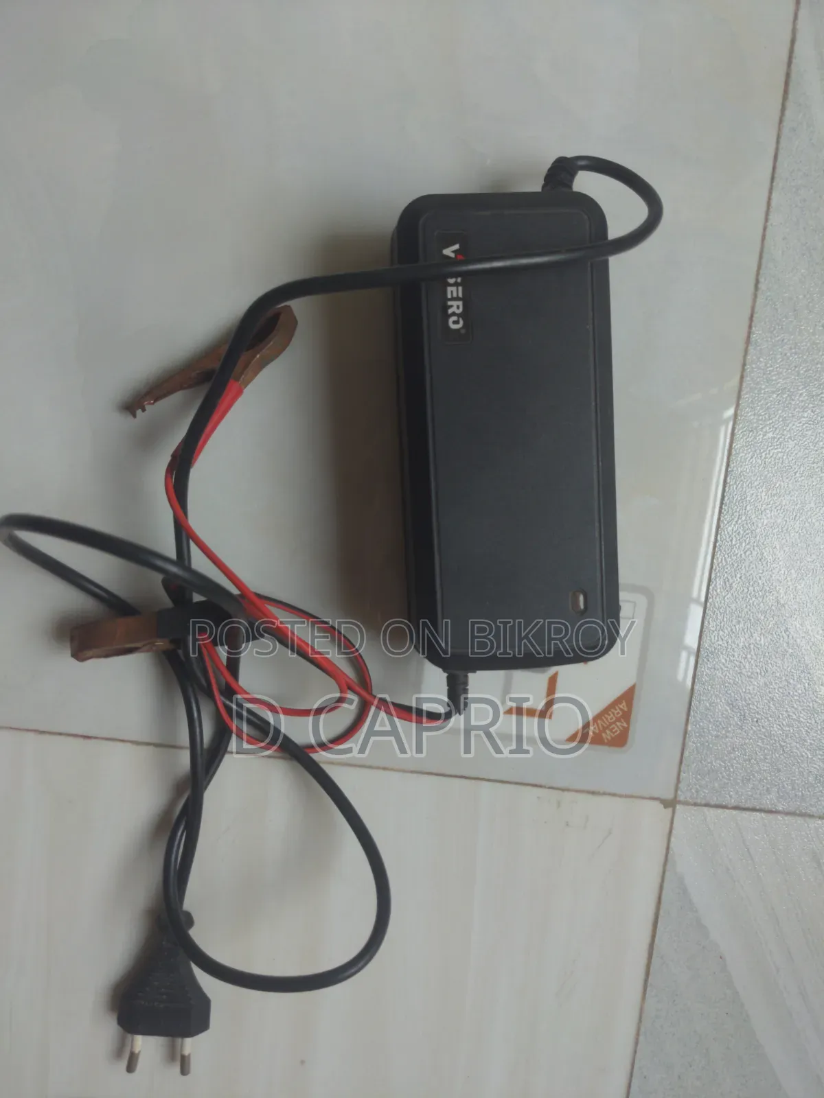 ১২ভি ব্যাটারি চার্জার