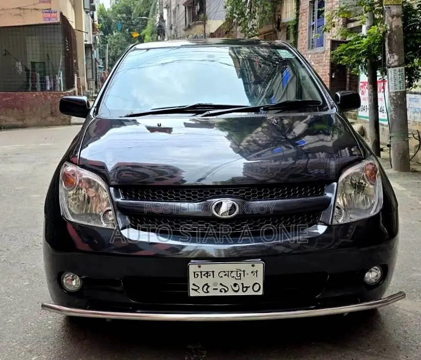 Toyota IST 2006 Black