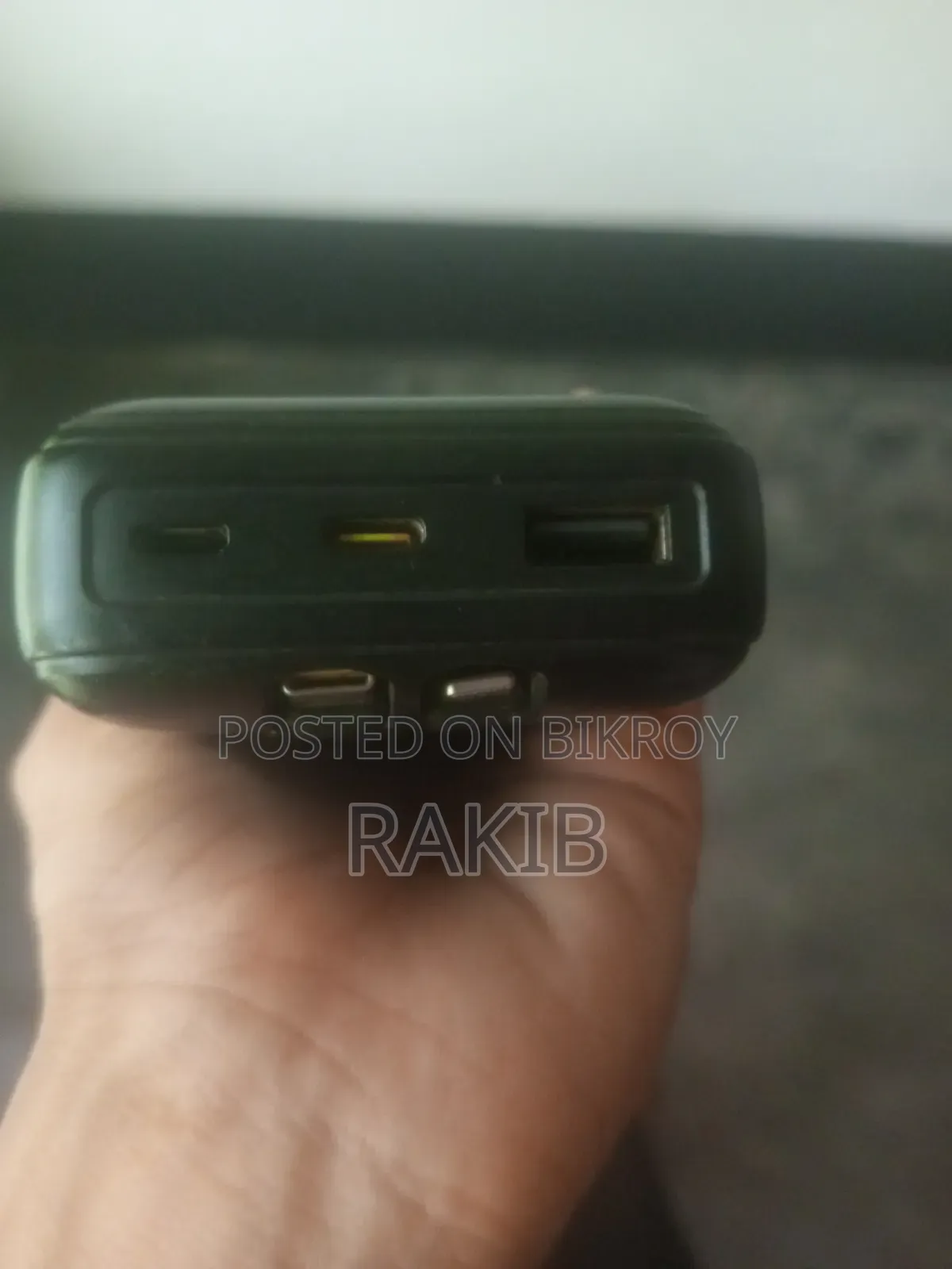 ফোনচার্জার