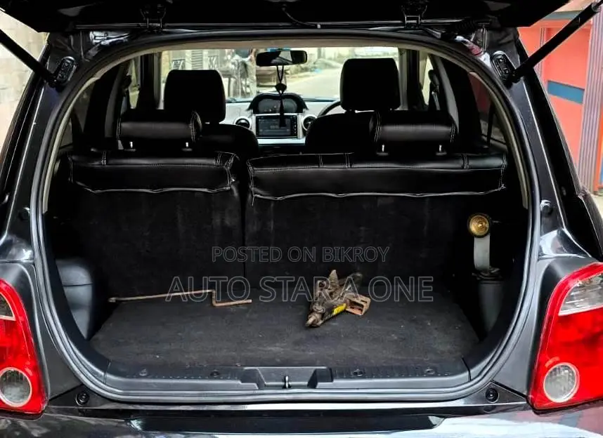 Toyota IST 2006 Black