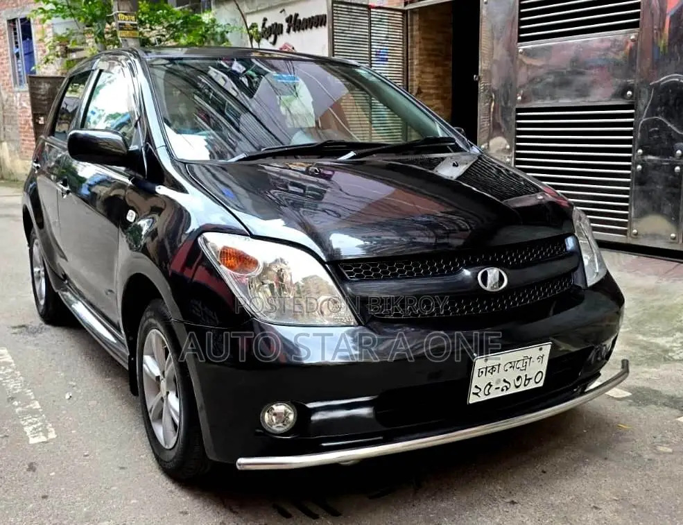 Toyota IST 2006 Black