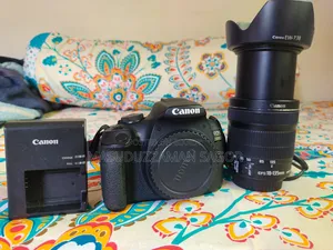 Canon EOS2000D With 18-135mm STM Lens