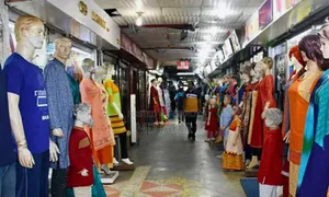 শপিমল এ নিয়োগ বিঙ্গপ্তি।