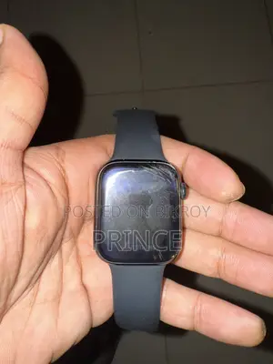 Apple Watch Series 8