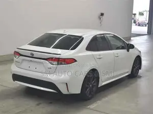Toyota Corolla 2022 Pearl