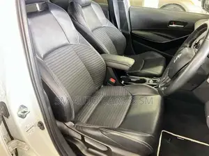 Toyota Corolla 2022 Pearl