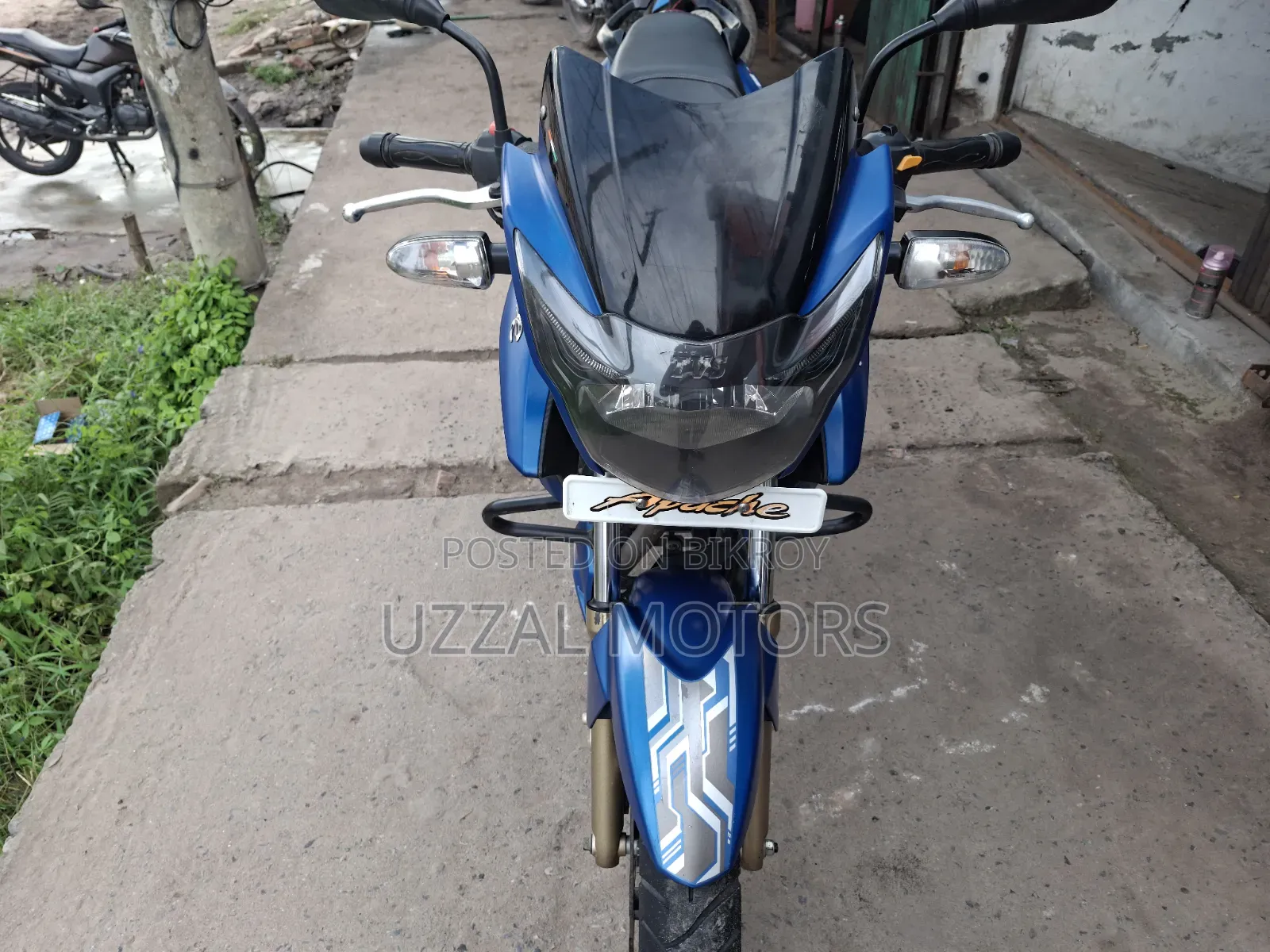TVS Apache RTR 160 2V 2018 Blue