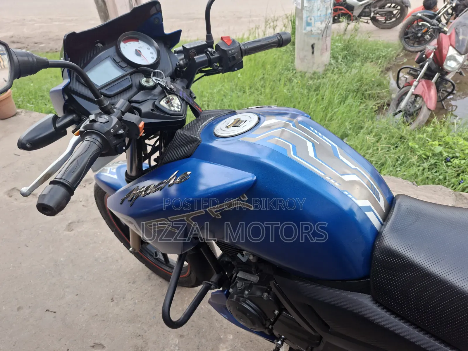 TVS Apache RTR 160 2V 2018 Blue