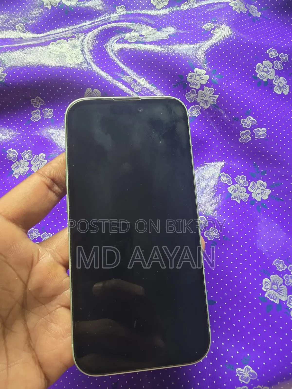 Apple iPhone 15 128 GB Green