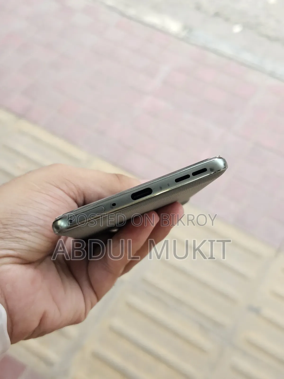 মোটোরালা এজ ৬০ প্রো ২৫৬ জিবি গ্রিন