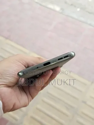 মোটোরালা এজ ৬০ প্রো ২৫৬ জিবি গ্রিন