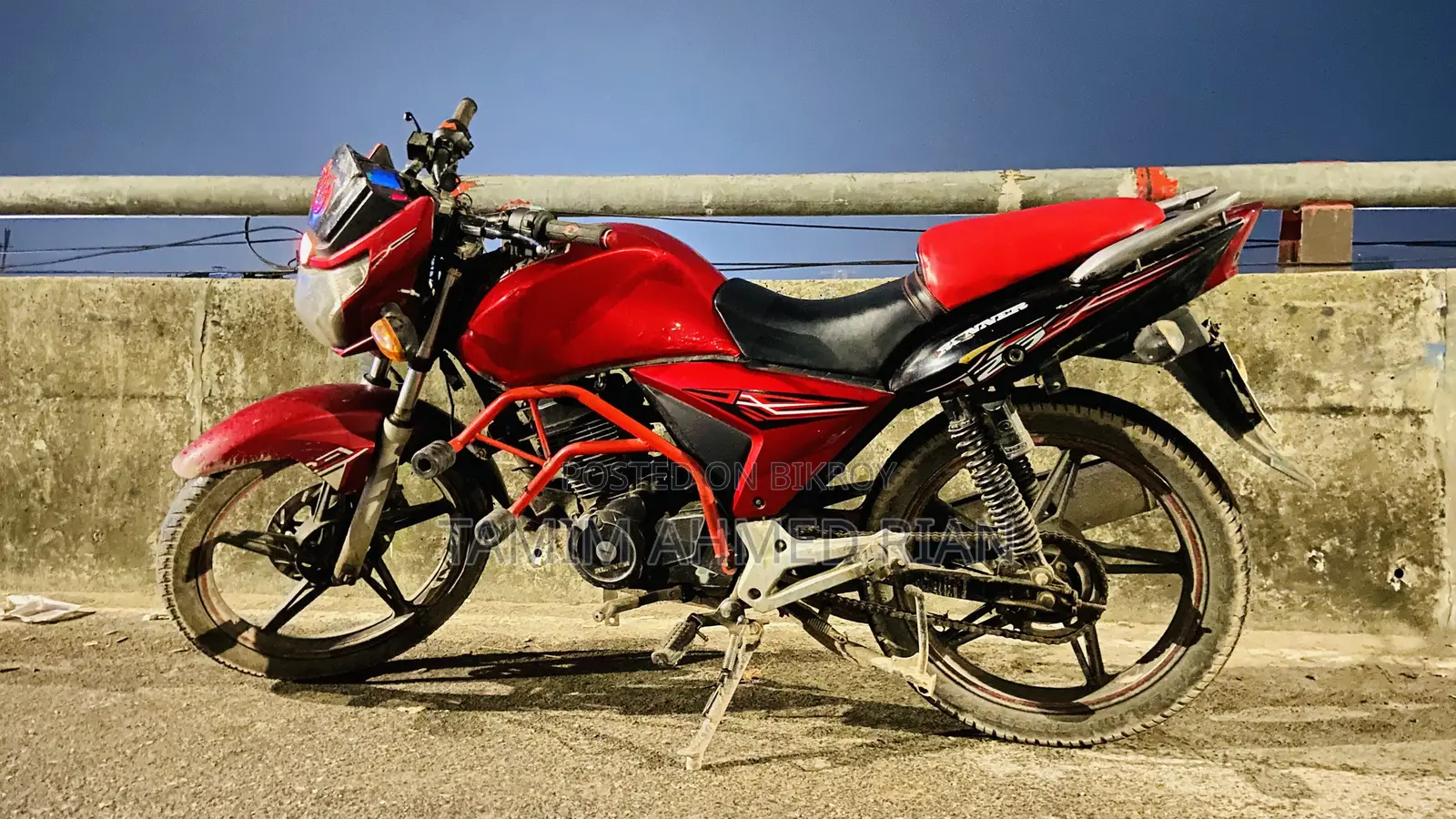 Runner Turbo 125 2017 Red