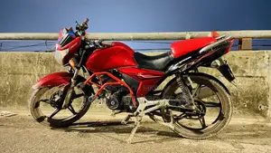 রানার টার্বো ১২৫ ২০১৭ রেড