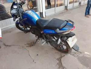 TVS Apache RTR 160 2V 2017 Blue