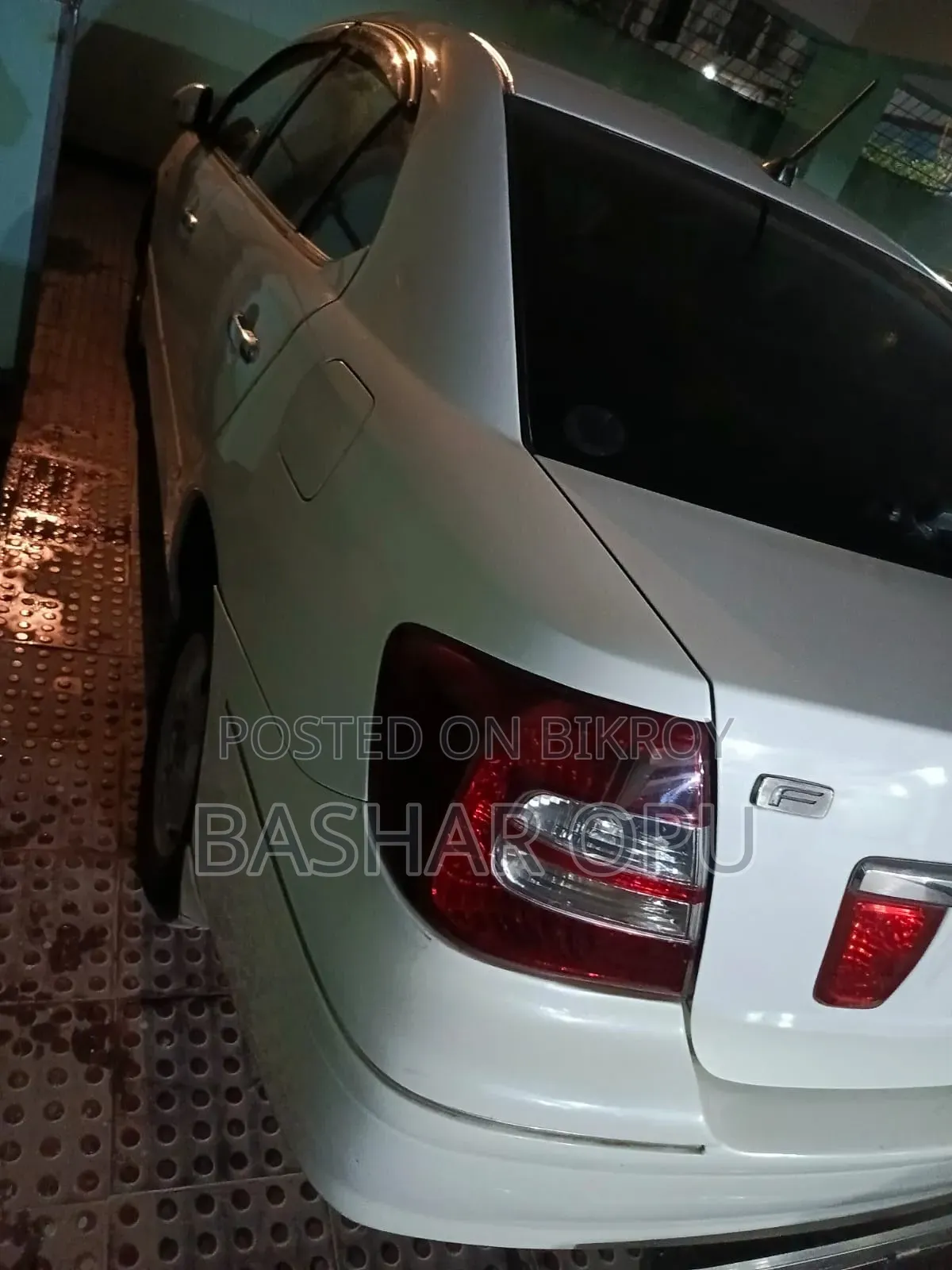 Toyota Premio 2004 White