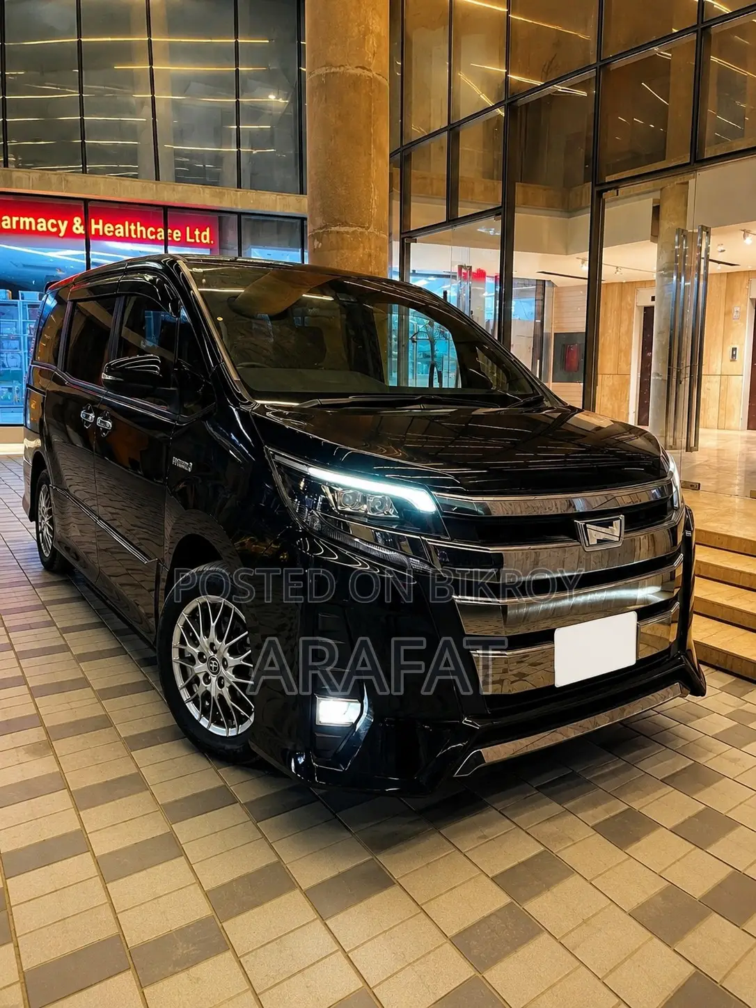 Toyota Noah 2019 Black