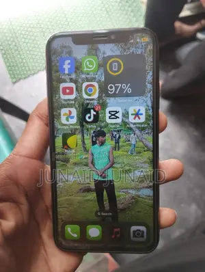 অ্যাপল আইফোন এক্স ৬৪ জিবি কালো