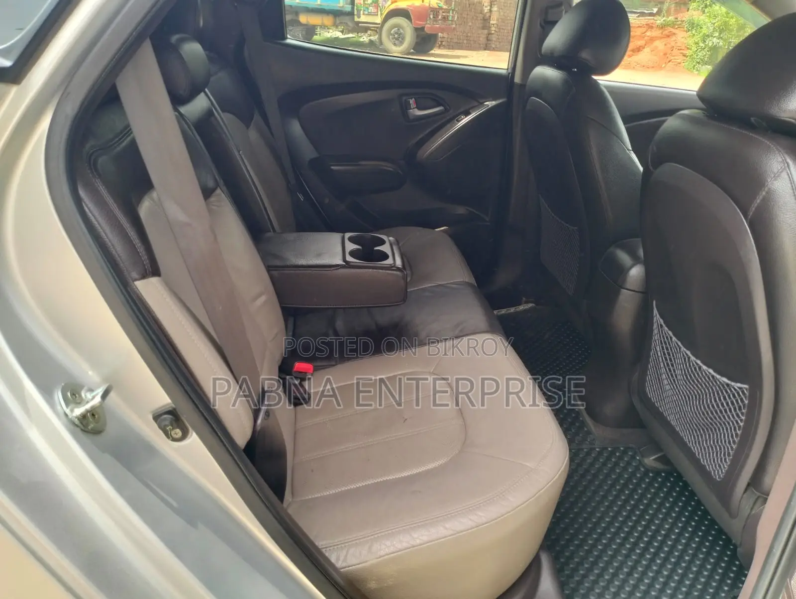 Hyundai Tucson 2011 Silver