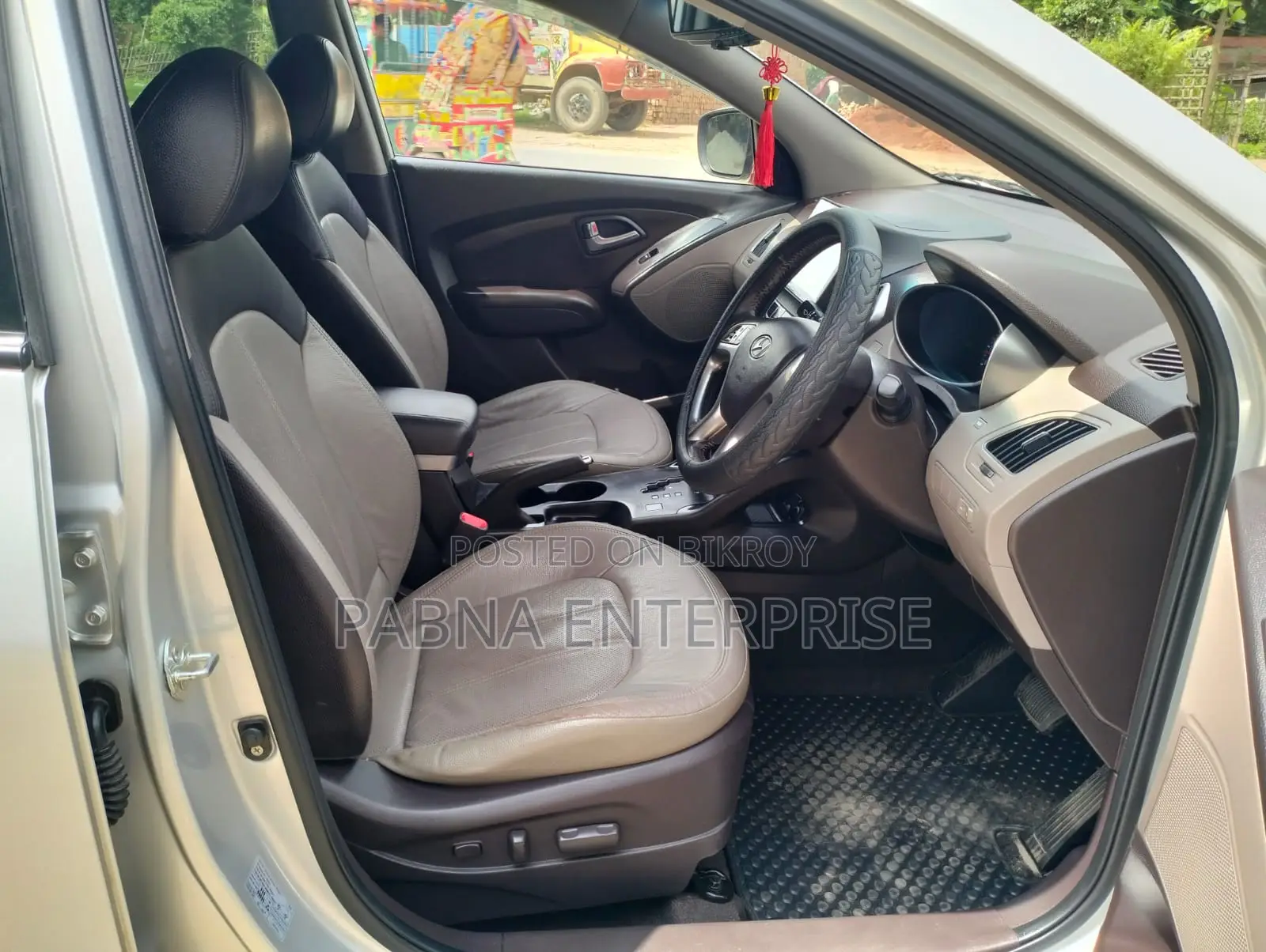 Hyundai Tucson 2011 Silver