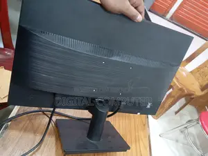 ডেল ১৯ ইঞ্চি ফুল ফ্রেশ মনিটর বিক্রয়ের জন্য