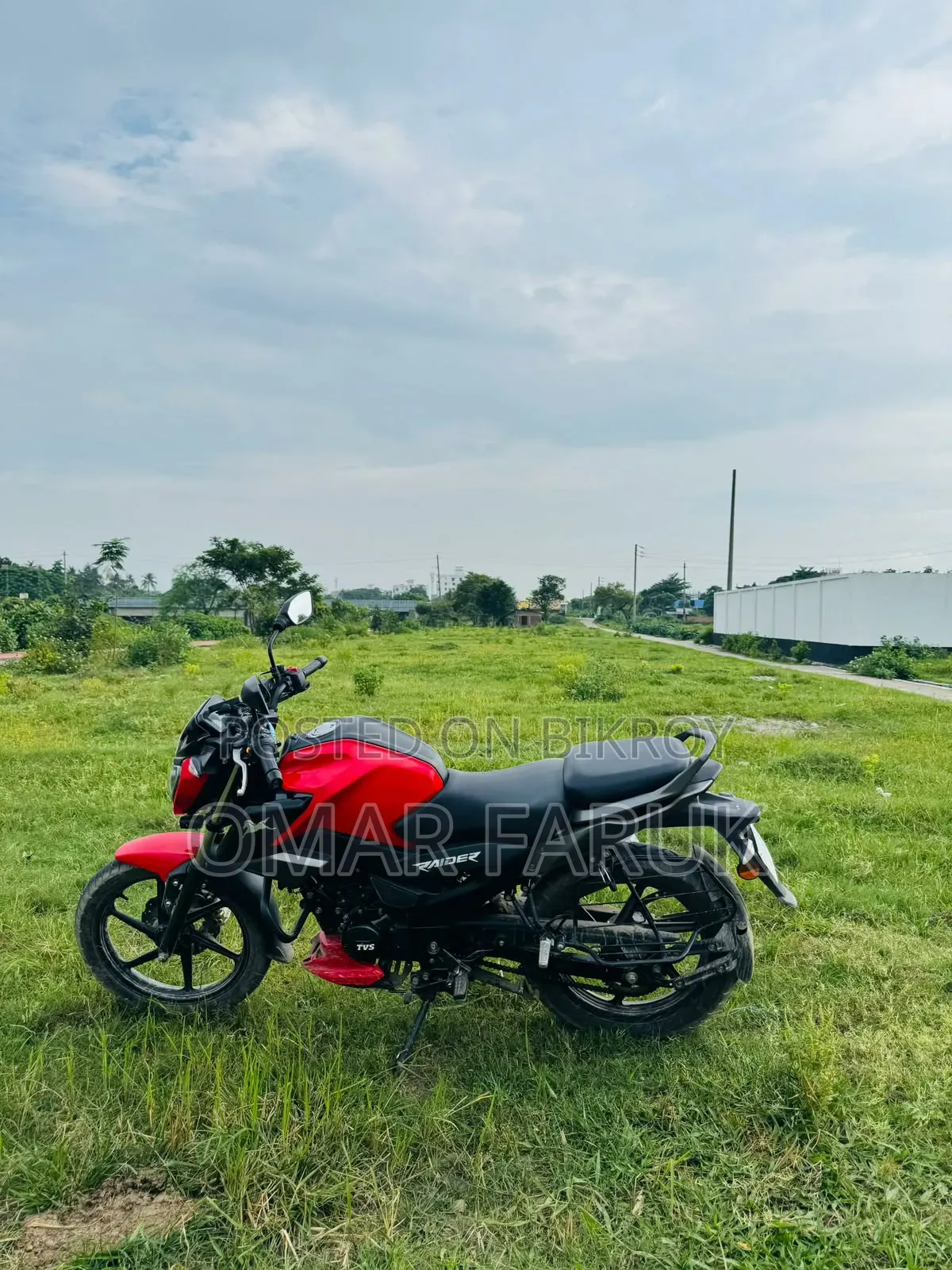 TVS Raider 125 2025 Red